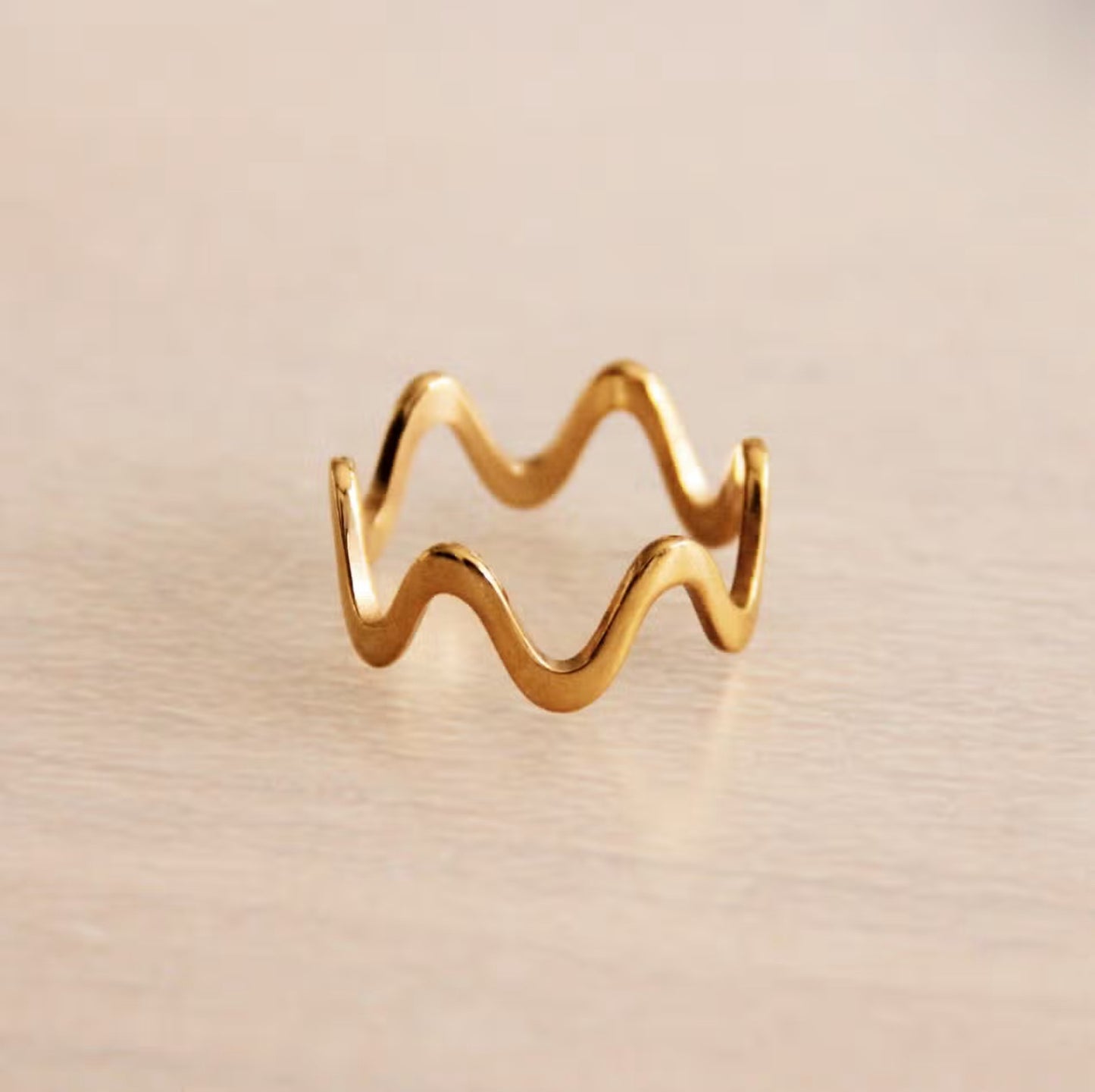 Wavy Squiggle Ring