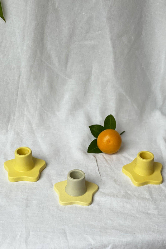Daisy Candlestick Holder